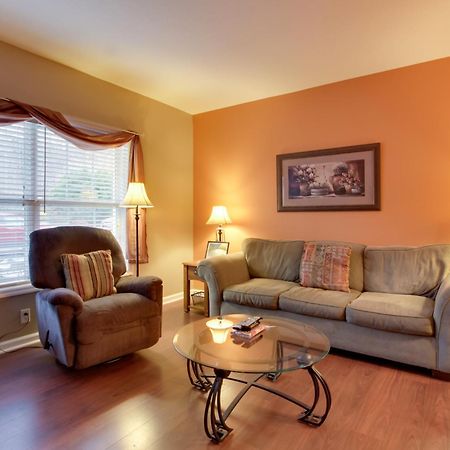 Parkway Condo About Walk To Island In Pigeon Forge! Eksteriør bilde